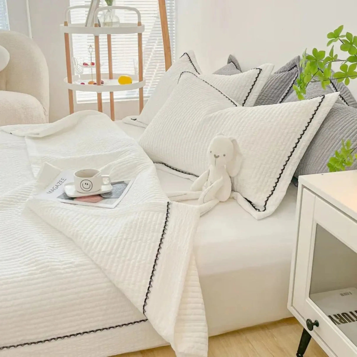 French Elegance Quilted Comforter Set 🌟 - Julia M LifeStyles