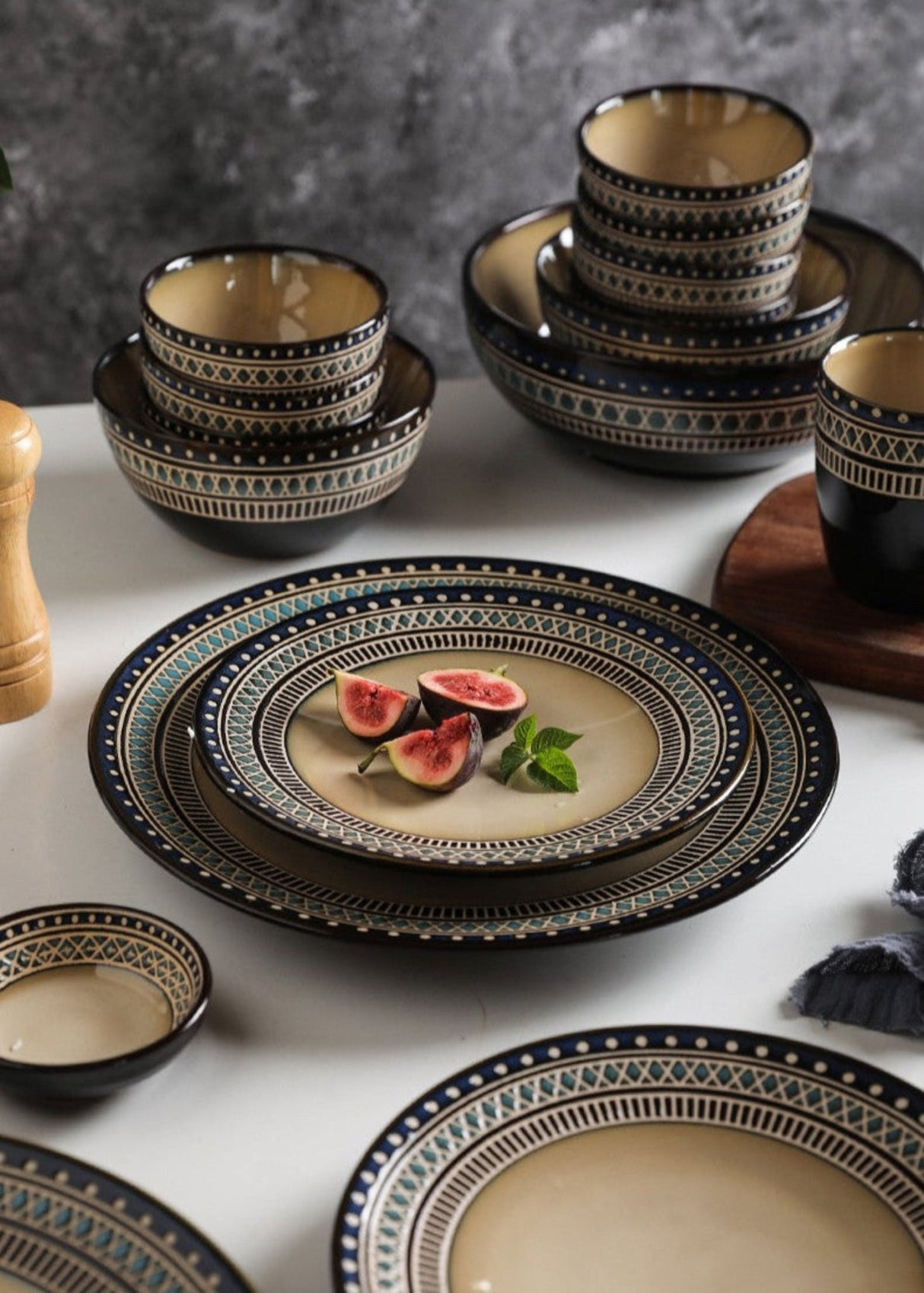 Shed Retro Domestic Stylish Steak Plate Ceramic Bowl - Julia M LifeStyles