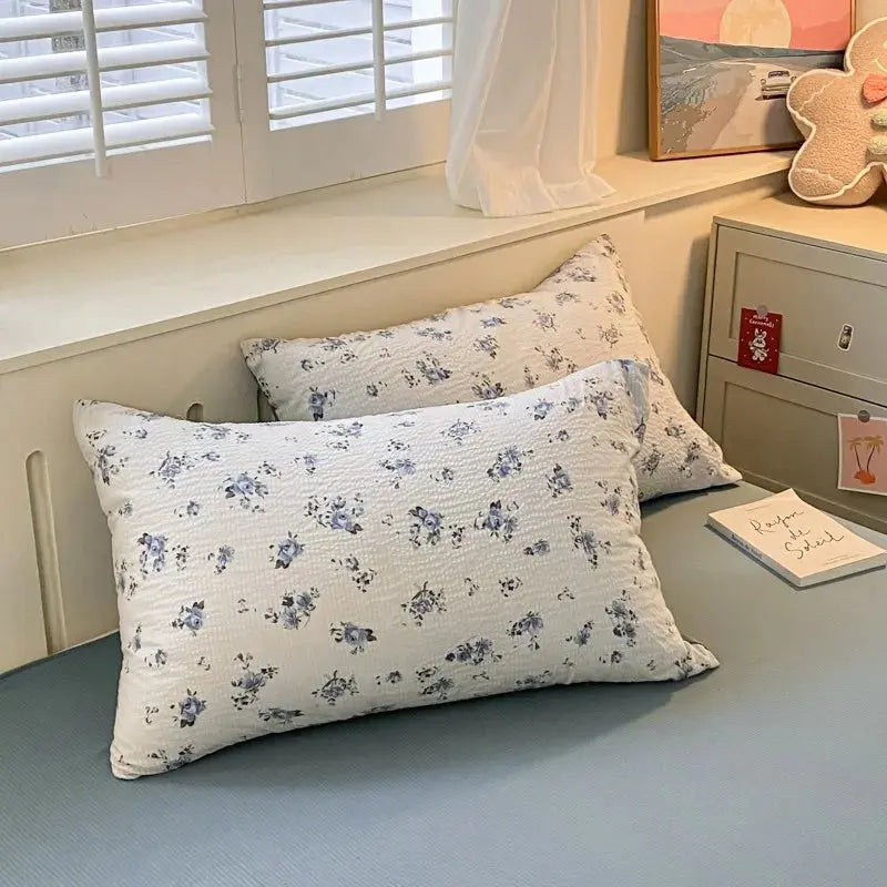 Aesthetic Floral Bedding Set - Twin to Queen Duvet Cover with Pillowcases Julia M LifeStyles