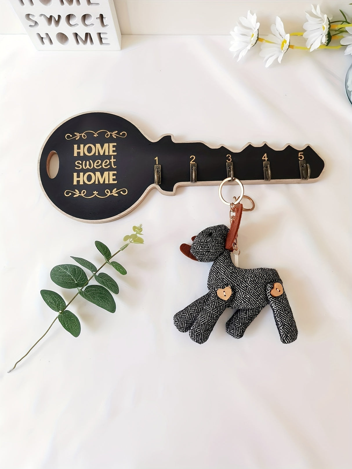 1pc Retro Key Hook Wall Shelves - Floating Decor for Entryway, Aesthetic Room Accent, Space-Saving Kitchen & Bathroom Organizer, Vintage-Style Home Accessories