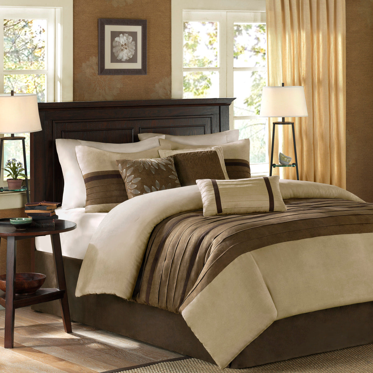 Luxurious 7 PC Pieced Faux Suede Comforter Set in Natural for Queen Size Beds