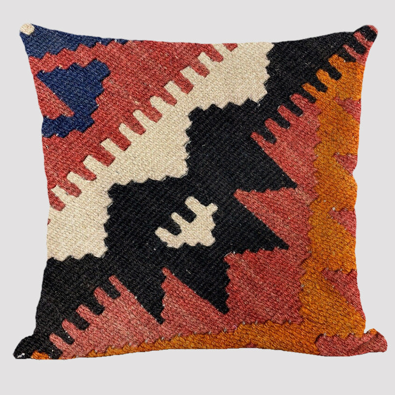 Bohemian Elegance: Linen Pillowcase in Ethnic Style