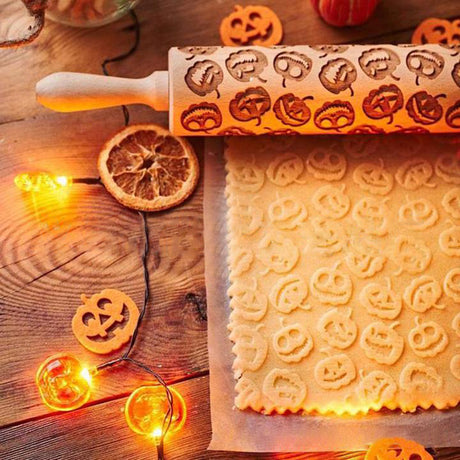 Pumpkin print rolling pin, pumpkin head print rolling pin, Halloween themed wooden carving rolling pin