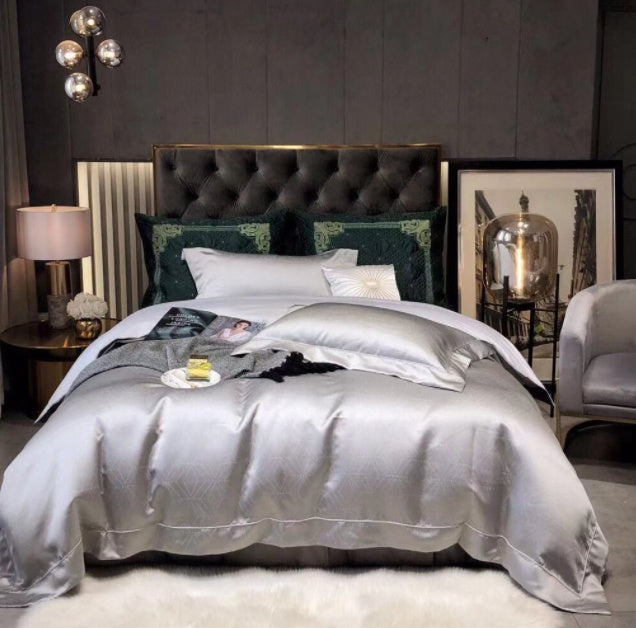 Luxury Retro Style Black Gold Jacquard Cotton Bed Set