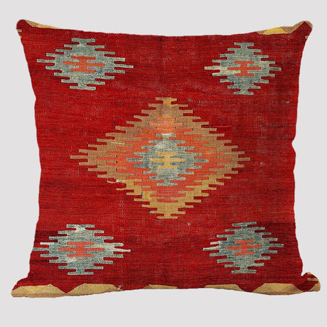 Bohemian Elegance: Linen Pillowcase in Ethnic Style