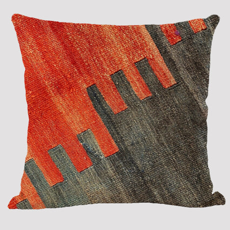 Bohemian Elegance: Linen Pillowcase in Ethnic Style