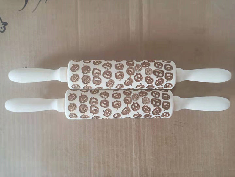 Pumpkin print rolling pin, pumpkin head print rolling pin, Halloween themed wooden carving rolling pin
