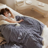 Double-Layer Polar Blanket – Thick Warm Soft Fleece for Cozy Comfort