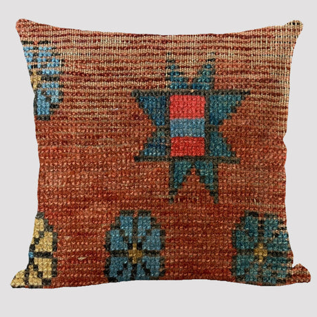 Bohemian Elegance: Linen Pillowcase in Ethnic Style