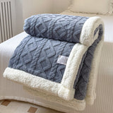 Double-Layer Polar Blanket – Thick Warm Soft Fleece for Cozy Comfort