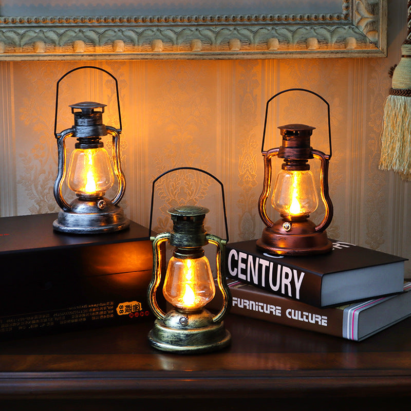 Retro Lantern Kerosene Lamp - Battery Horse Lamp - Julia M LifeStyles