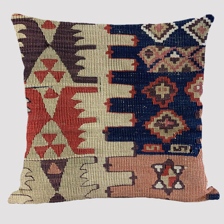 Bohemian Elegance: Linen Pillowcase in Ethnic Style