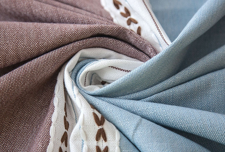 European Style 90x90 cm Decorative Linen Tablecloth with Tassels - Waterproof & Oilproof