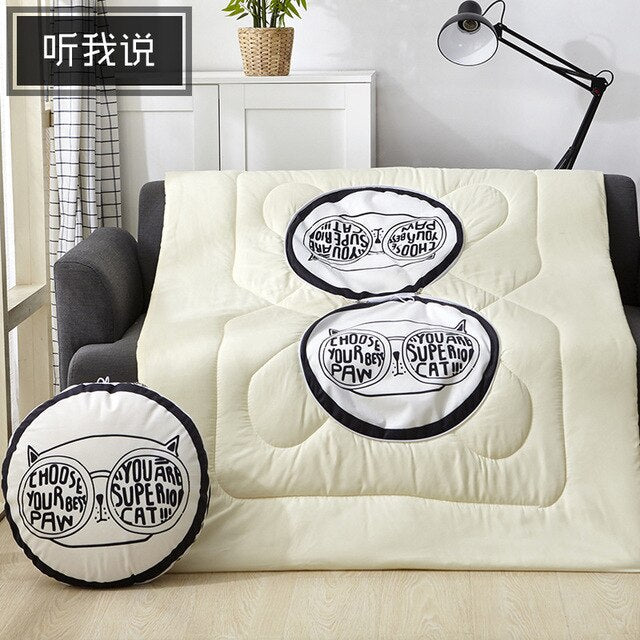 Cool Cat Plush Round Cushion Blanket: Your Cozy Companion