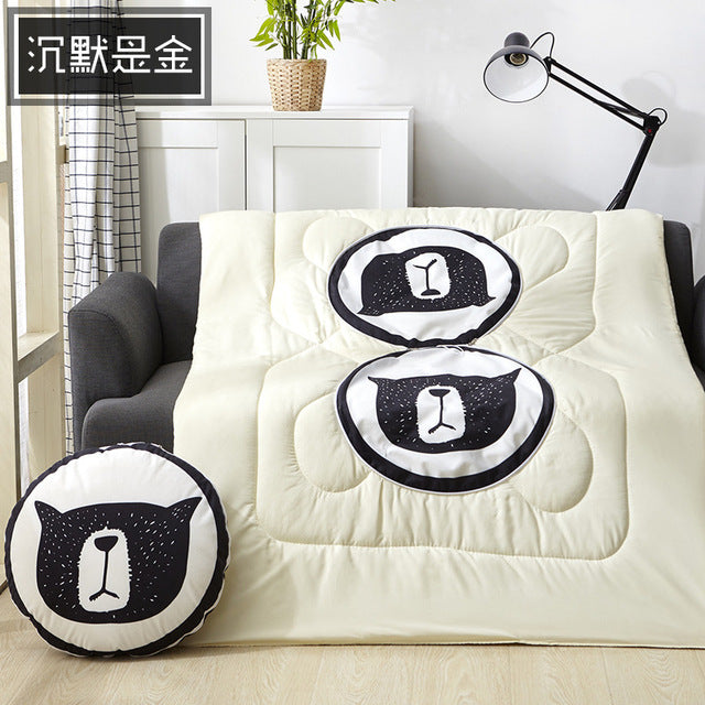 Cool Cat Plush Round Cushion Blanket: Your Cozy Companion