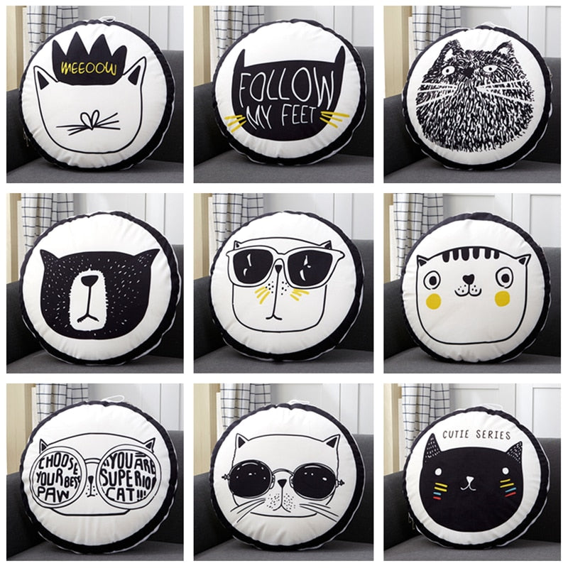 Cool Cat Plush Round Cushion Blanket: Your Cozy Companion