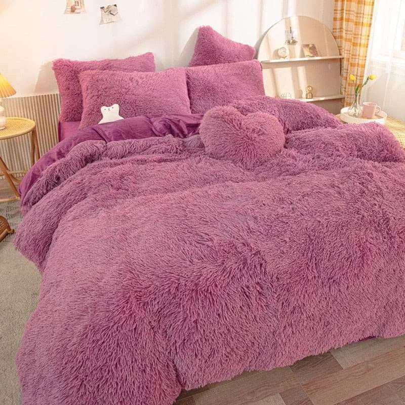 Cozy Nordic Plush Bedding Set - Julia M LifeStyles