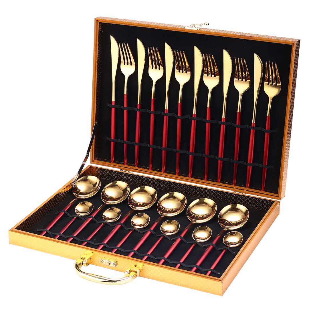 24pcs Gold Dinnerware Set Stainless Steel Tableware Set Knife Fork Spoon Luxury Cutlery Set Gift Box