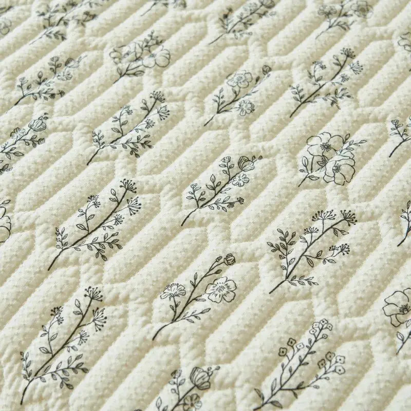 Elegant Beige Floral Reversible Quilt Set - Twin/Queen Size Julia M LifeStyles