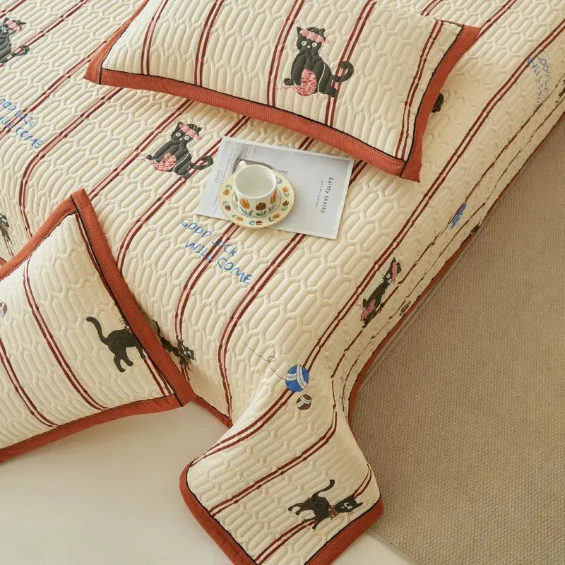 Elegant Beige Floral Reversible Quilt Set - Twin/Queen Size Julia M LifeStyles