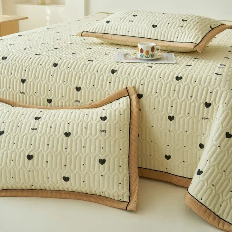 Elegant Beige Floral Reversible Quilt Set - Twin/Queen Size Julia M LifeStyles