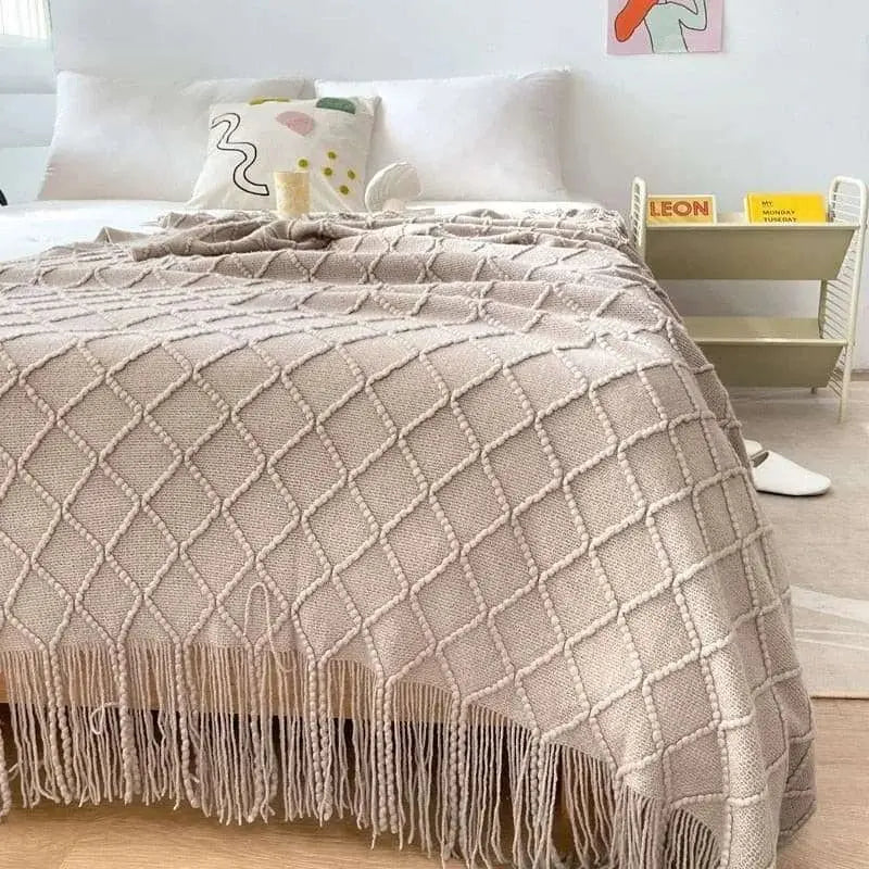 Cozy Plaid Blanket - Julia M LifeStyles