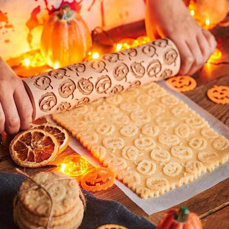 Pumpkin print rolling pin, pumpkin head print rolling pin, Halloween themed wooden carving rolling pin