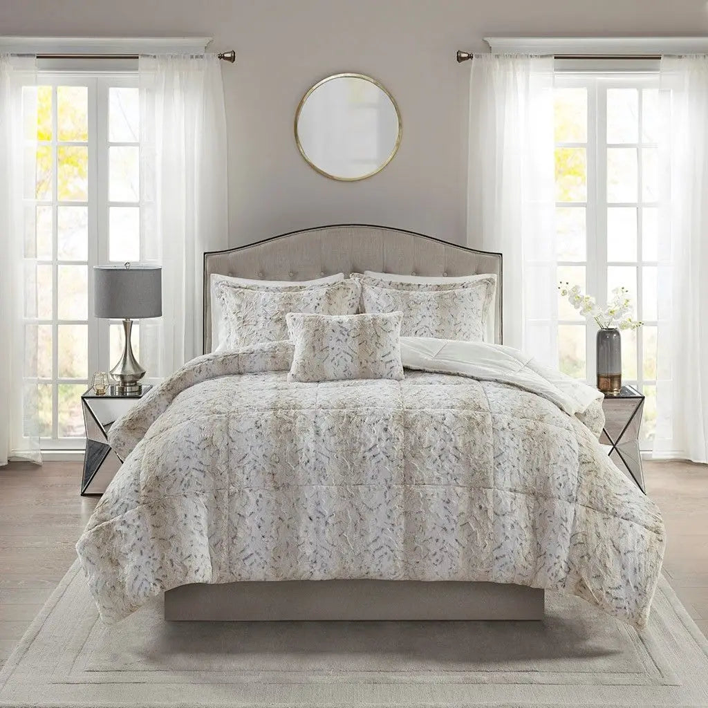 4PC Faux Fur Comforter Set Soft Floral Solid for Spring Winter Christmas Home Hotel-Queen King Polyester Julia M LifeStyles
