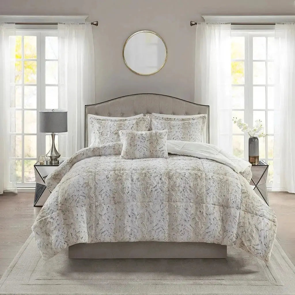 4PC Faux Fur Comforter Set Soft Floral Solid for Spring Winter Christmas Home Hotel-Queen King Polyester Julia M LifeStyles