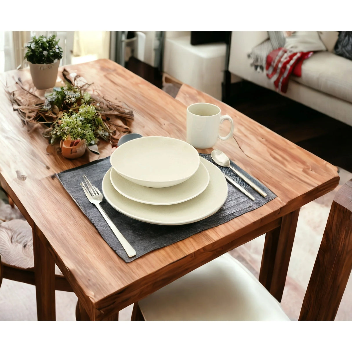 Luxury Sixteen-Piece Ceramic Dinnerware Set White Natural Earthenware Tableware for Four-European Style Service for Home Use