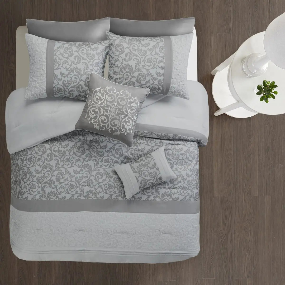 100% Cotton Comforter Set 8 Piece Embroidered Super King/king Size Plain Style Solid Woven Cotton for Home