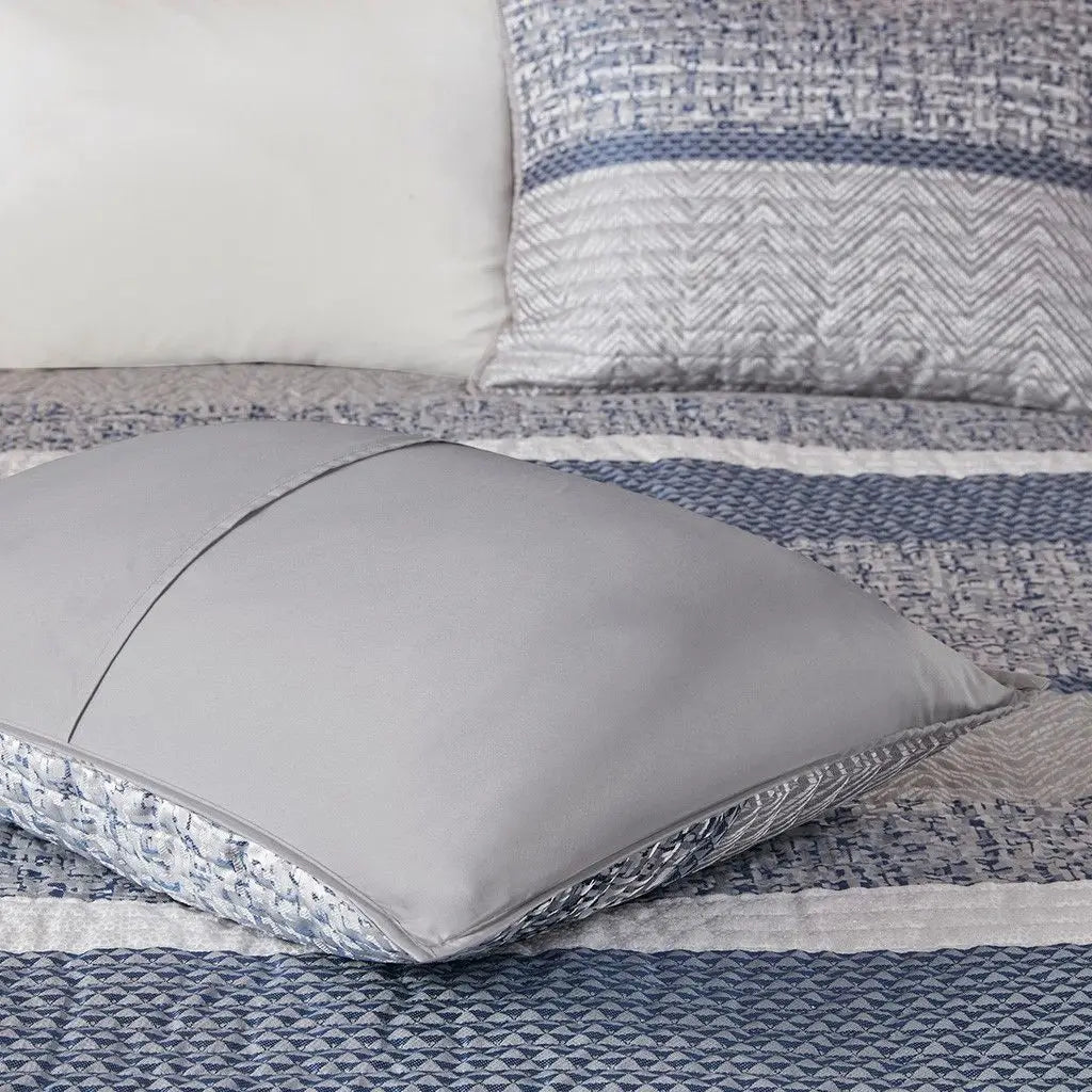 Navy Full/Queen Reversible Jacquard Quilt Set Throw Pillows 6-Piece Floral Vintage Pattern Soft Cotton for Wedding Hotel Julia M LifeStyles