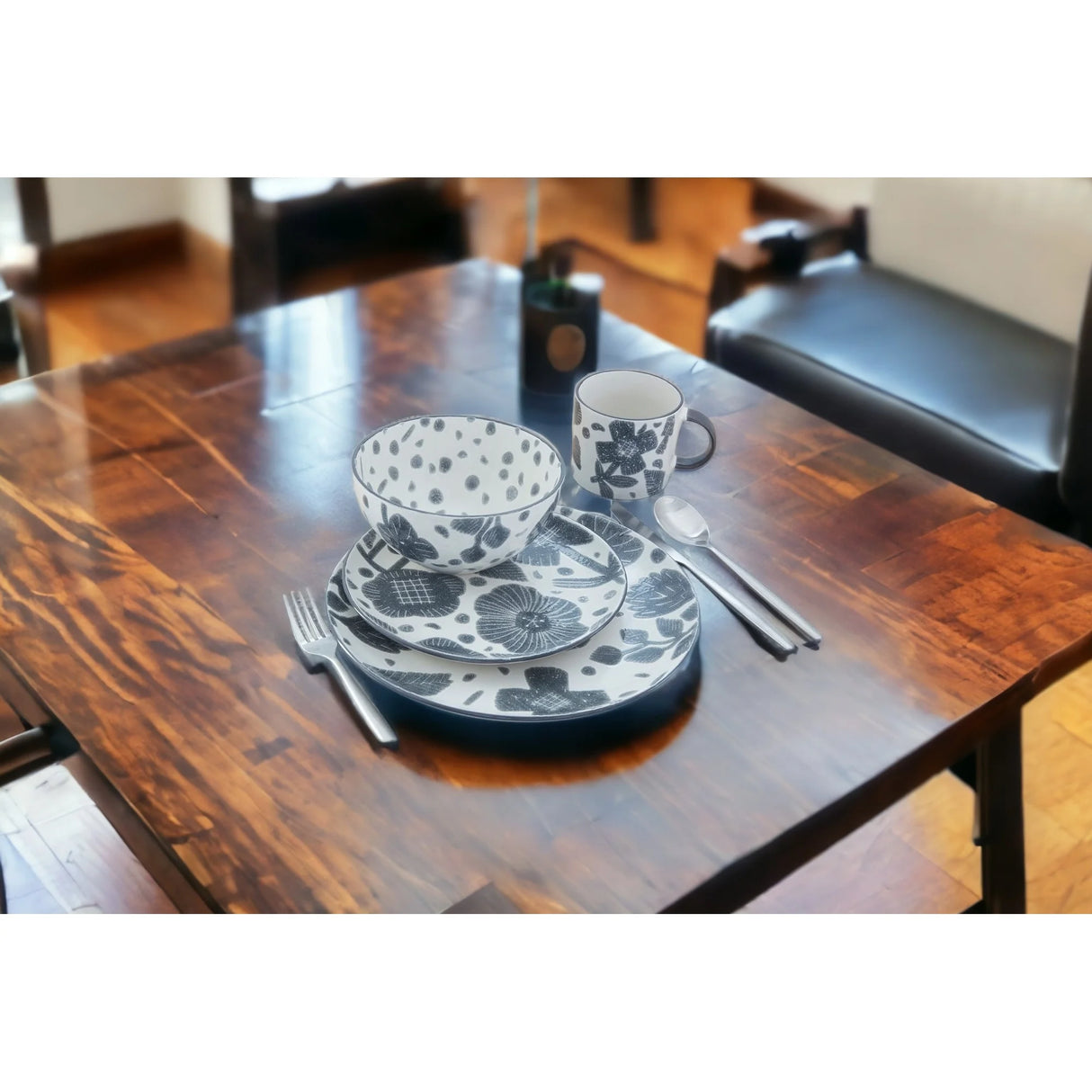 Elegant Gray and Ivory Floral Ceramic Dinnerware Set - 16 Pieces for Four