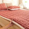 Winter Solid Color Plain Design Thickened Taffeta Velvet Bedding Sheet Folding Milk Velvet Warm Bed Sheet Mattress