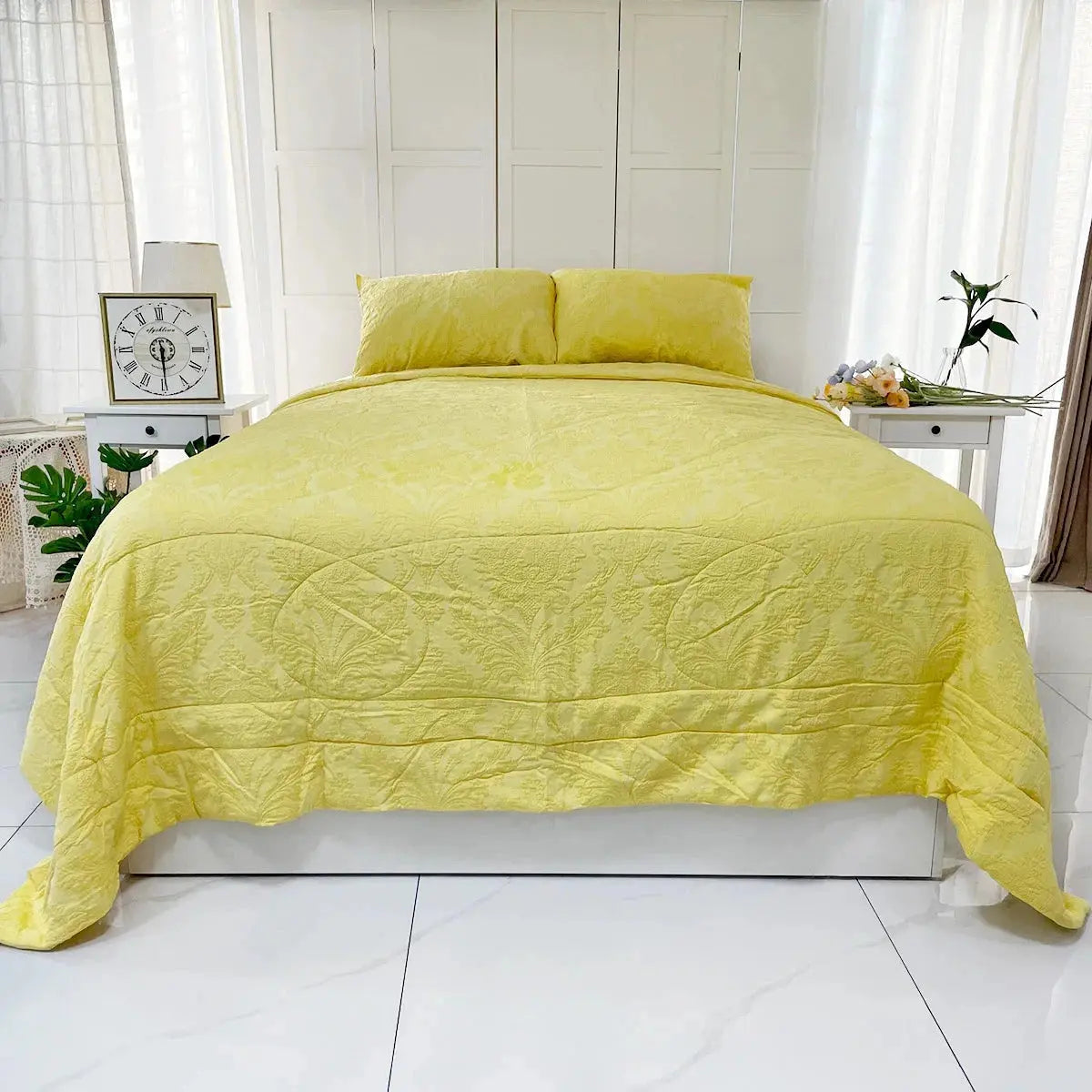 Thickened Jacquard Tuff Winter Quilt - Arctic Fleece Bedding Cover Julia M LifeStyles