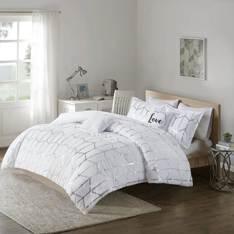100% Cotton Floral Striped Printed Comforter Set King Queen Sizes 8pcs Metal Technics Disposable Woven Polyester PVC Filling Julia M LifeStyles