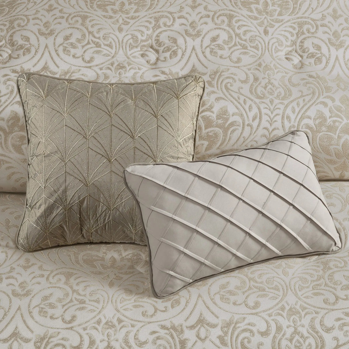 12-Piece Floral & Solid Jacquard Comforter Set for Super King/King