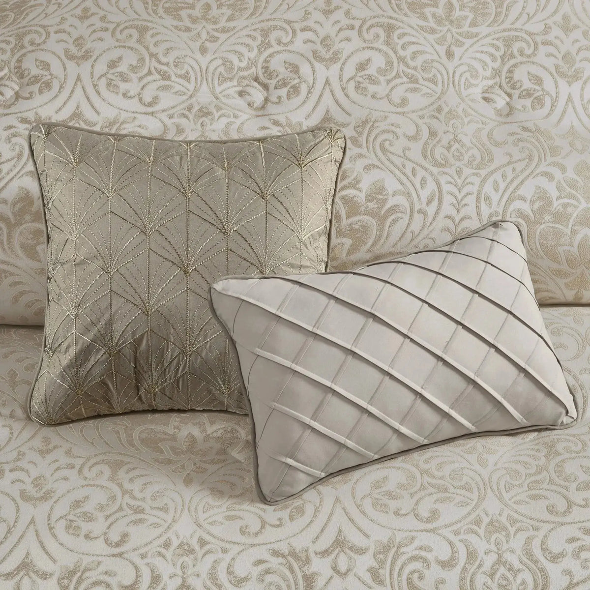 12-Piece Floral & Solid Jacquard Comforter Set for Super King/King Julia M LifeStyles