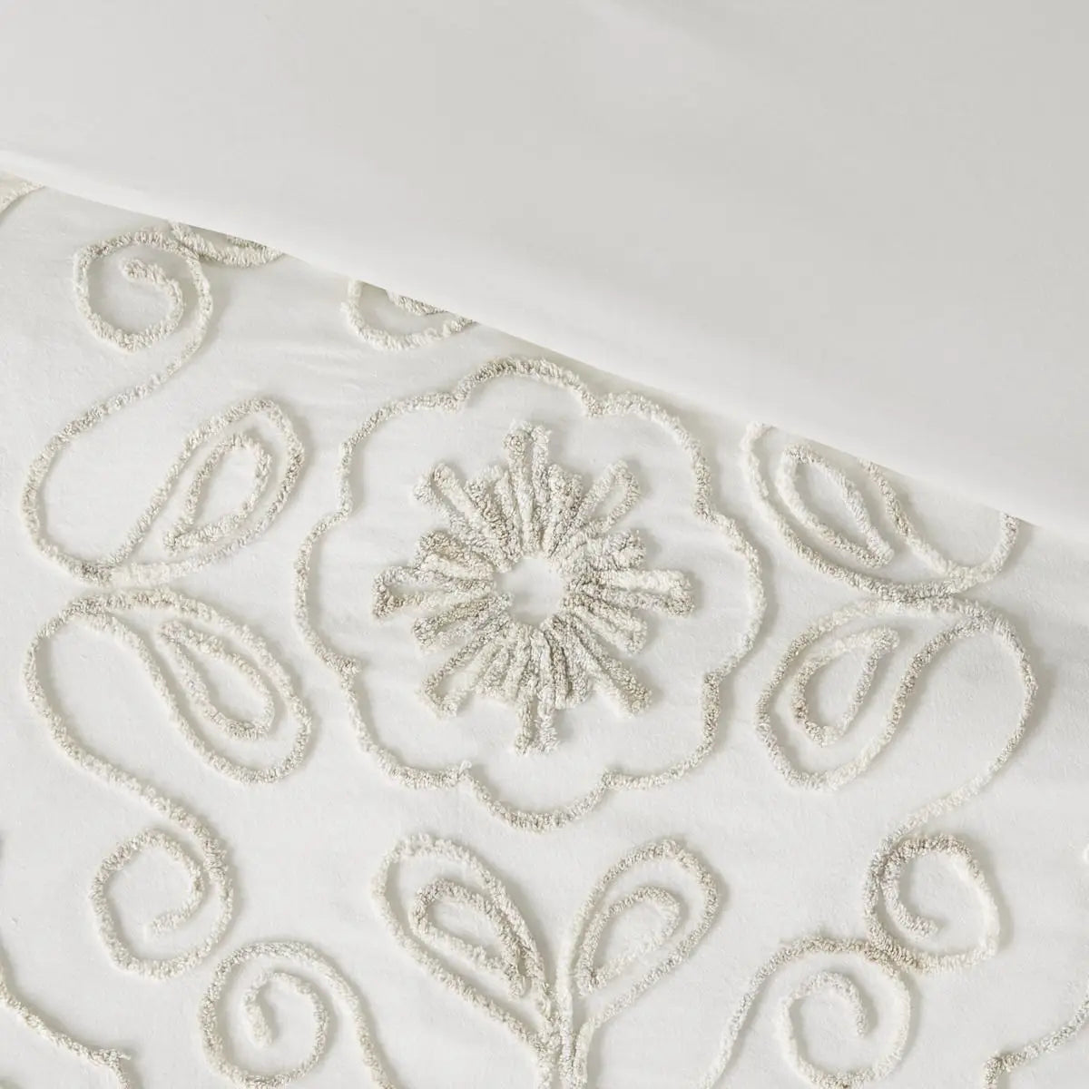 3-Piece Ivory/Taupe Tufted Cotton Chenille Coverlet Set Embroidered Plain Pattern Full/Queen for Weddings for Hotels Julia M LifeStyles
