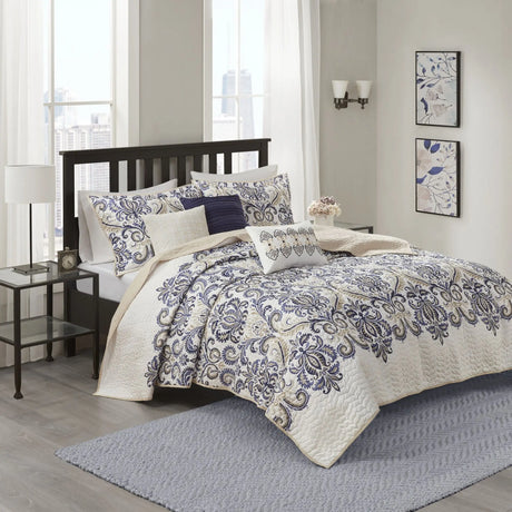Floral Vintage Reversible Queen Quilt Set with 3 Elegant Throw Pillows