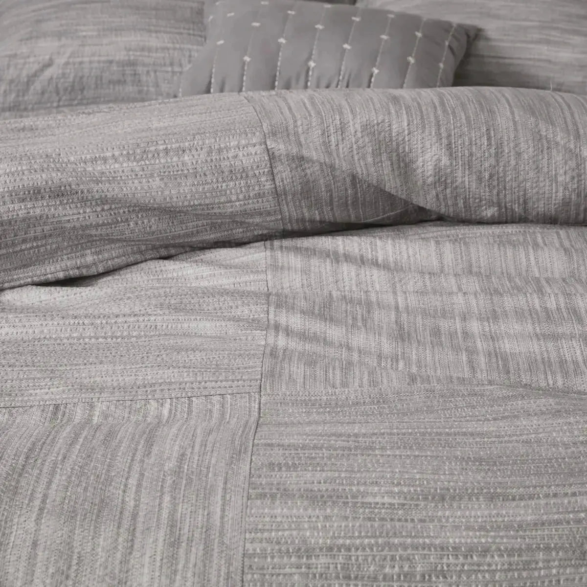 7-Piece Floral Seersucker Comforter Set for King & Super King Beds Julia M LifeStyles