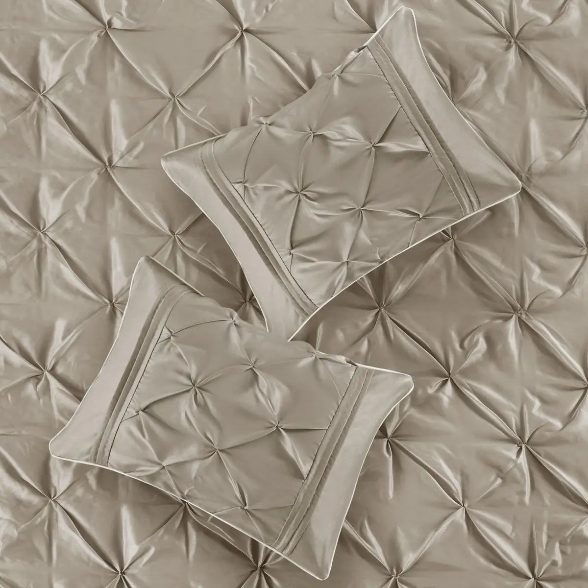 7-Piece Super King Tufted Comforter Set Woven Technics Solid Pattern Cotton Polyester Filling for Bedroom Hotel Hospital Use Julia M LifeStyles