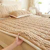 Winter Solid Color Plain Design Thickened Taffeta Velvet Bedding Sheet Folding Milk Velvet Warm Bed Sheet Mattress