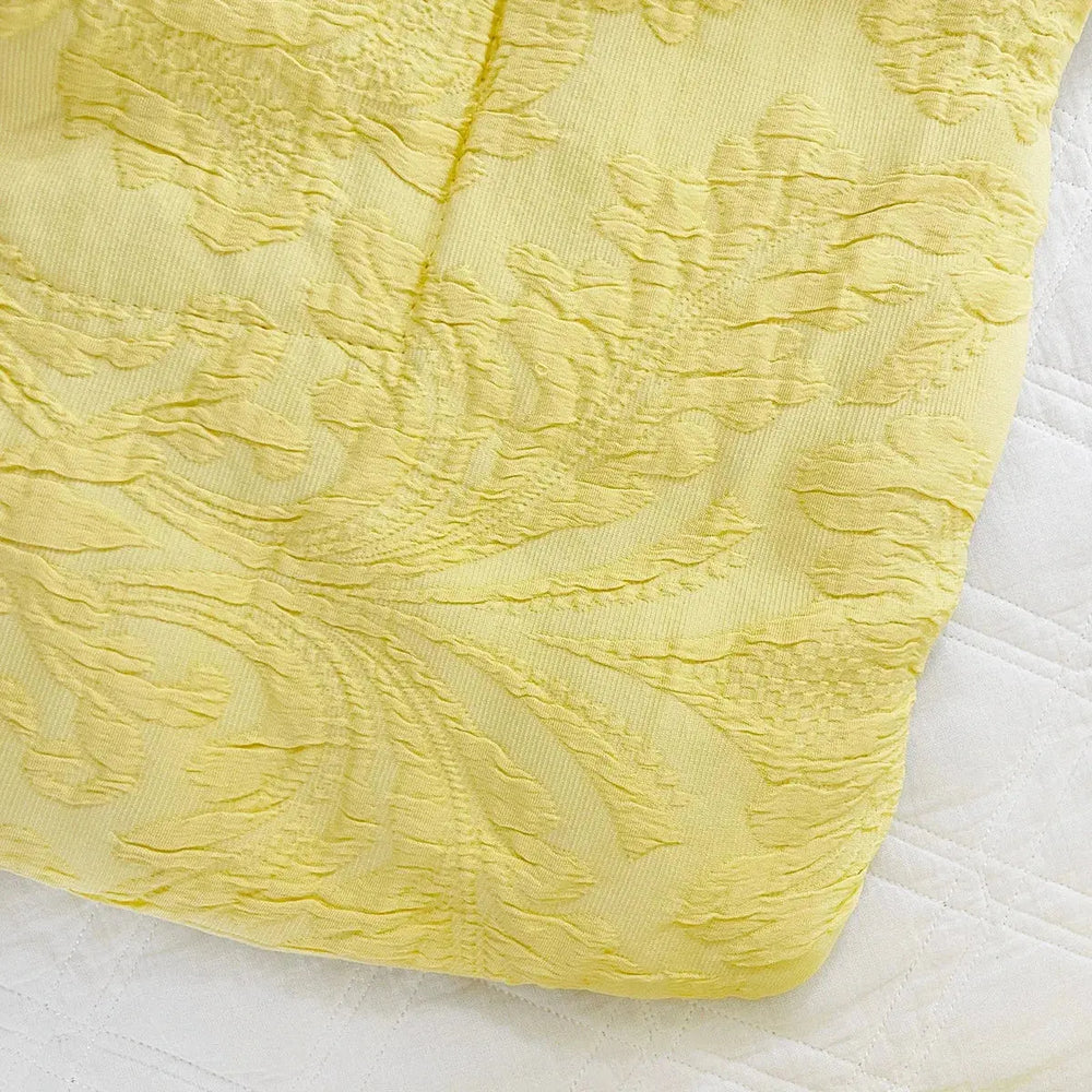 Thickened Jacquard Tuff Winter Quilt - Arctic Fleece Bedding Cover Julia M LifeStyles