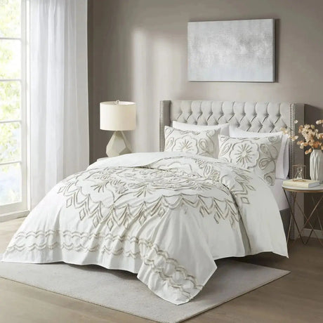 3-Piece Ivory/Taupe Tufted Cotton Chenille Coverlet Set Embroidered Plain Pattern Full/Queen for Weddings for Hotels Julia M LifeStyles