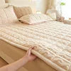 Winter Solid Color Plain Design Thickened Taffeta Velvet Bedding Sheet Folding Milk Velvet Warm Bed Sheet Mattress