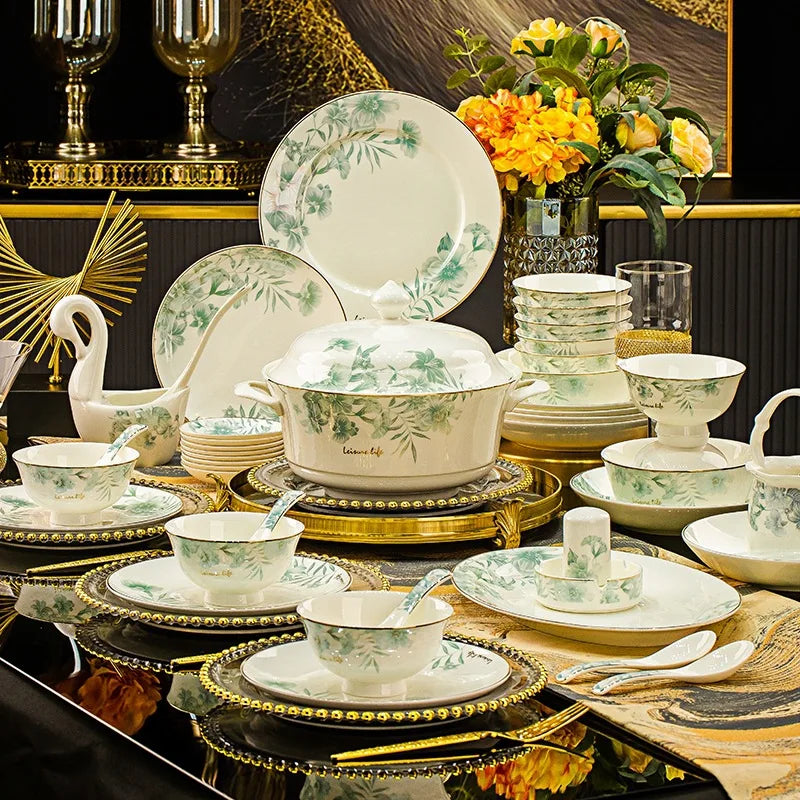 Floral Luxury Round Dinner Set – High Quality Porcelain for Elegant Dining