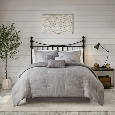 7-Piece Floral Seersucker Comforter Set for King & Super King Beds Julia M LifeStyles