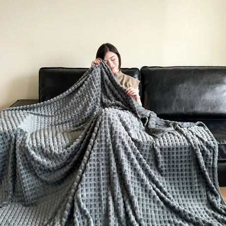 Luxury High Quality Raschel Throw Fleece Blanket Solid Soft Warm Cozy for Winter for Sofa Bed Flannel-Wholesale