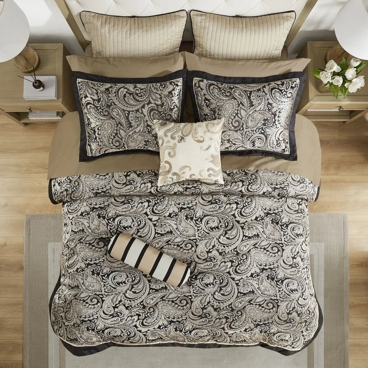 12-Piece Comforter Set with Cotton Bed Sheets Includes Duvet Cover Quilts 4-Piece Set with Fitted and Flat Sheets Julia M LifeStyles
